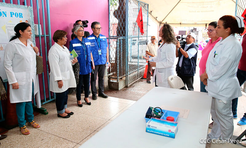 visita-ops-medicos-cubanos-hospitales-nicaragua